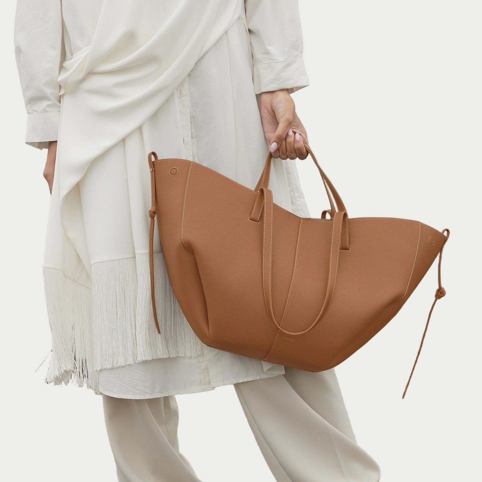 Noa Leather Tote Large - Camel